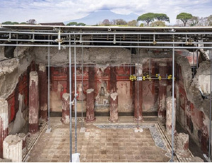 A Pompei scoperto un nuovo affresco in onore del dio del vino