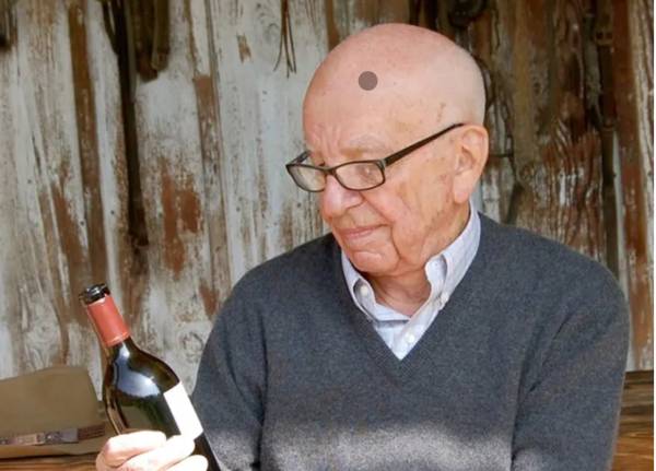 Murdoch lancia il suo vino prodotto sulle colline di Bel Air