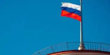 Russia: firmata la legge che aumenta le accise su vino e distillati